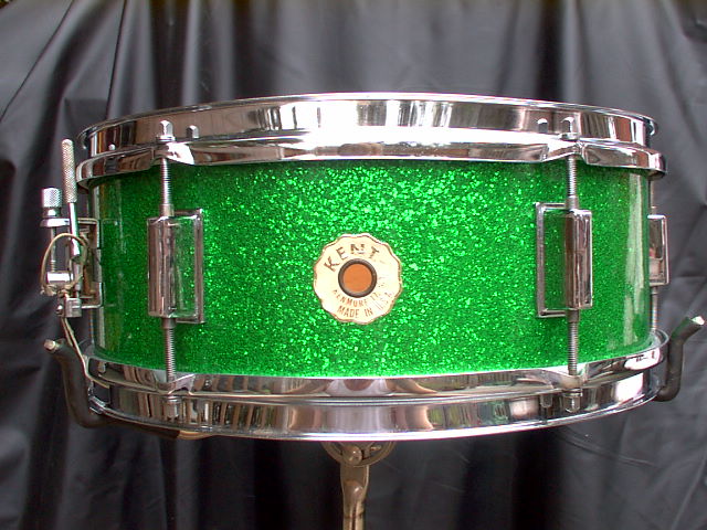 http://www.coopersvintagedrums.com/misc/Image126.jpg