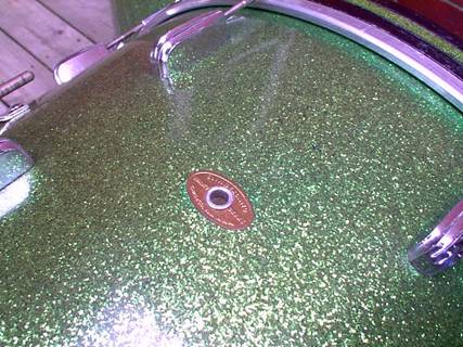 http://www.coopersvintagedrums.com/drumhistorysling_files/image095.jpg