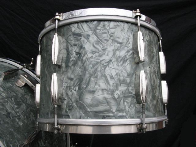 bloopearl949.jpg