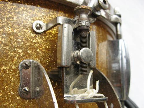 goldcaster4078.jpg